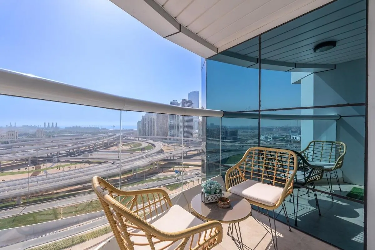 Classy 1-Bedroom Apartment In Jumeirah Lakes Towers With City View! Dubai
